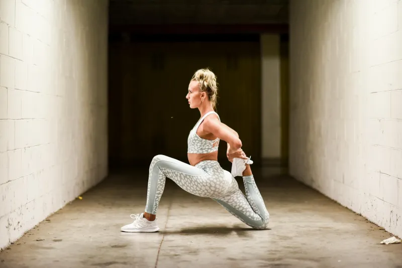 Different BCAA supplement forms — powder, capsules, and ready-to-drink