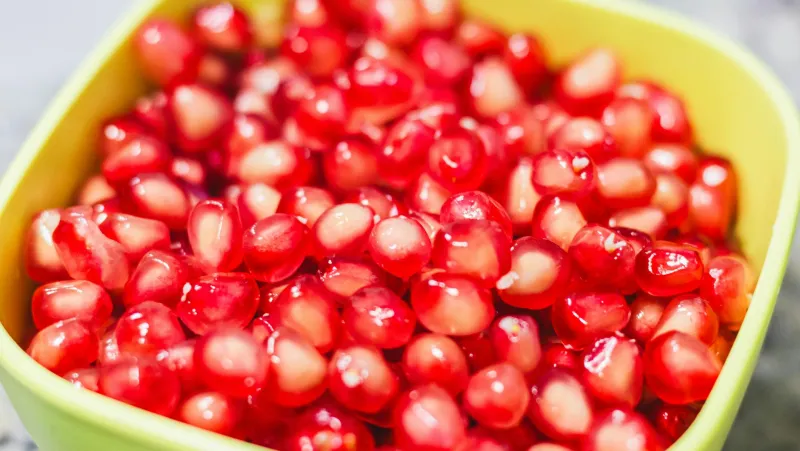 Iodine supplements supporting thyroid health