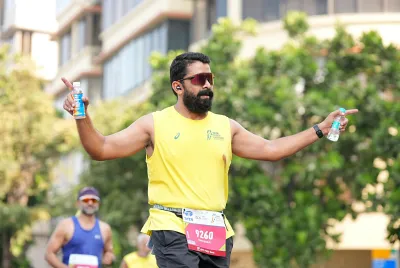 Energy Gels vs Sports Drinks vs Chews – Which Is Best for Race Day?