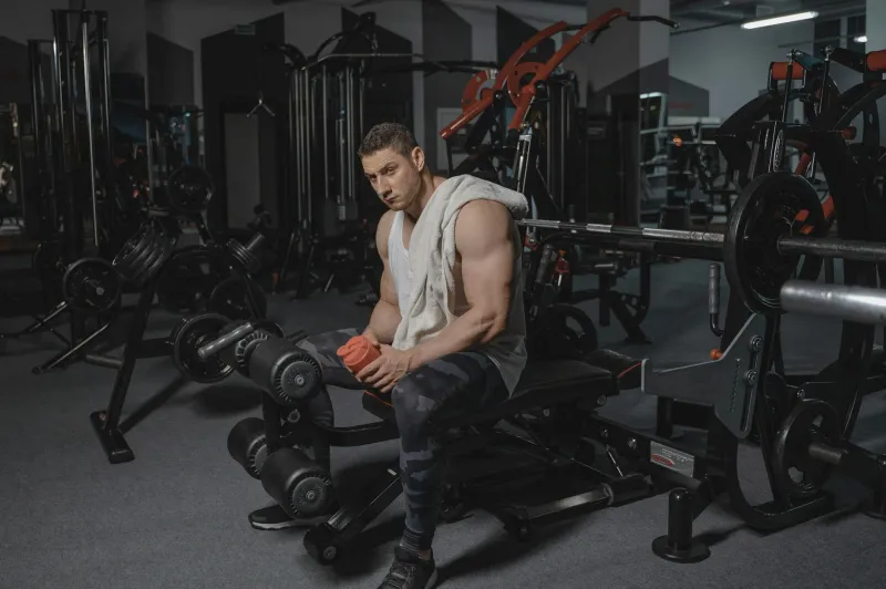 Creatine powder and capsules for brain and muscle energy support