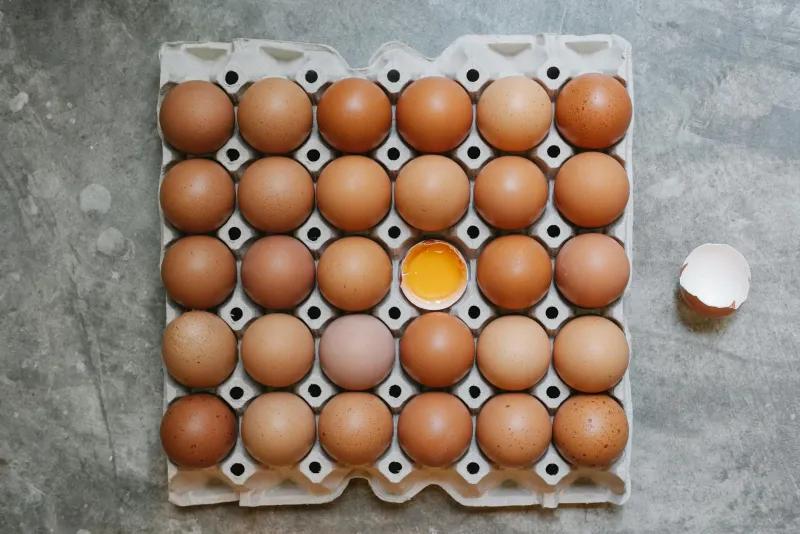 Choline supplement interactions with drugs and nutrient-rich foods