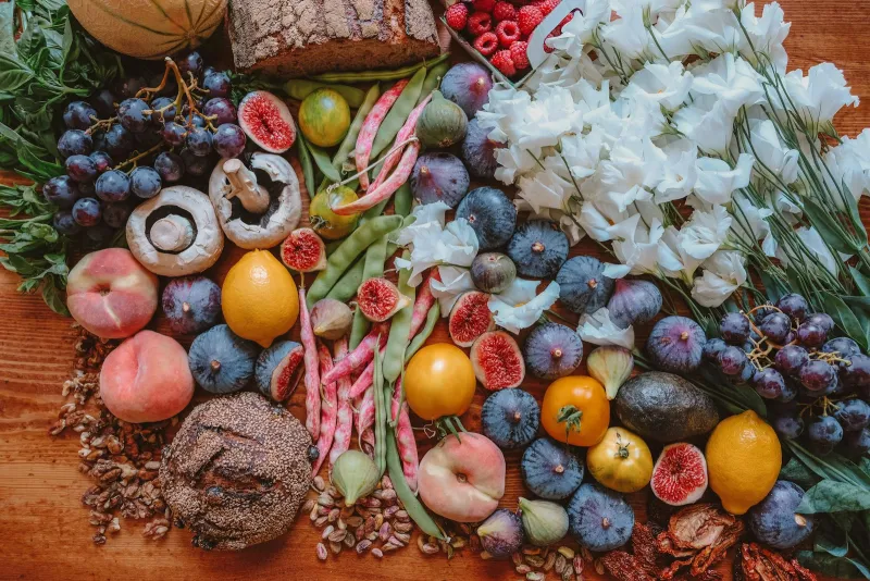 Colourful fruits and vegetables rich in vitamin A